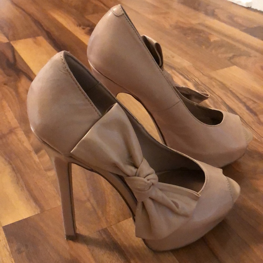 Steven Madden Heels - Picture 2 of 6